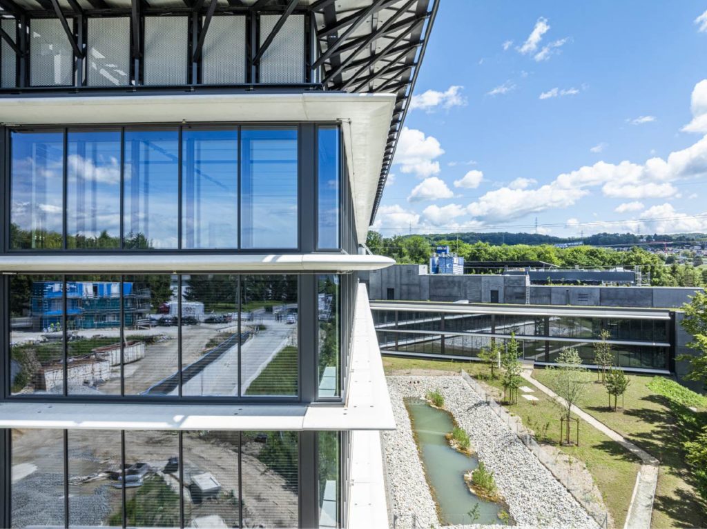 Vue de batiment Cocoon, projet immobilier majeur sur la nouvelle et future ligne de tram de l'ouest lausannois